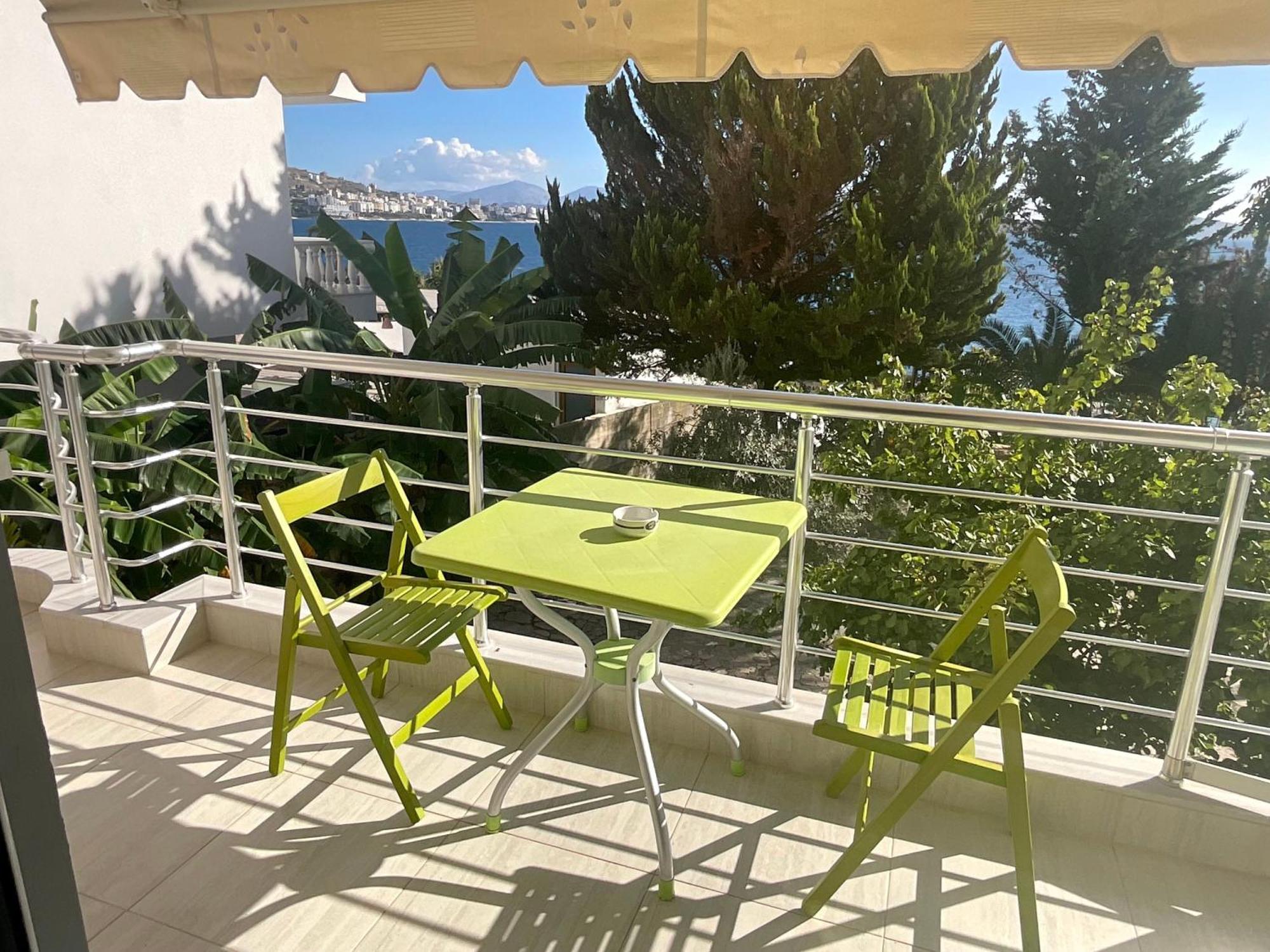 Mojito Beach Apartments With Free Parking Саранде Екстериор снимка