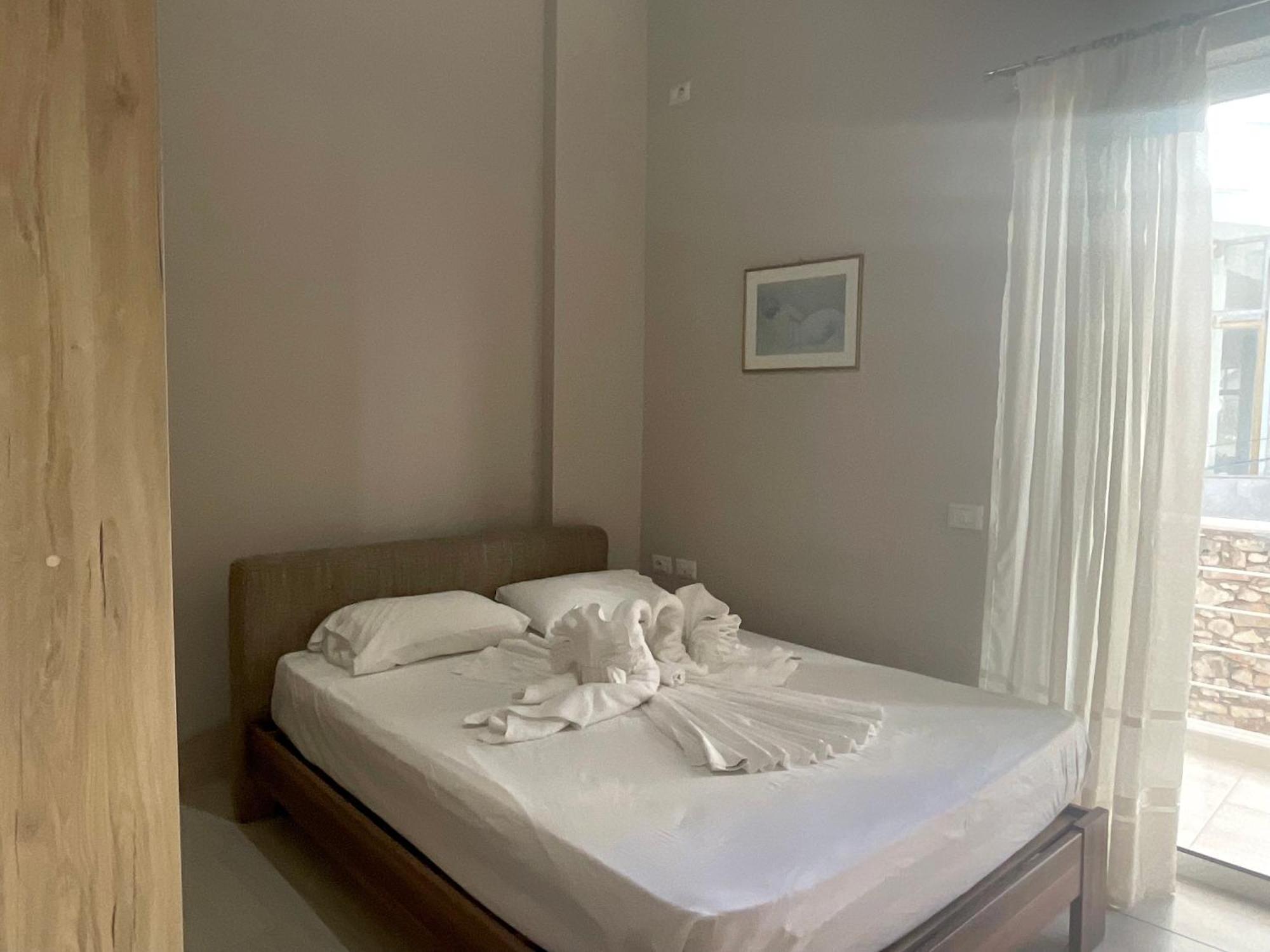 Mojito Beach Apartments With Free Parking Саранде Екстериор снимка