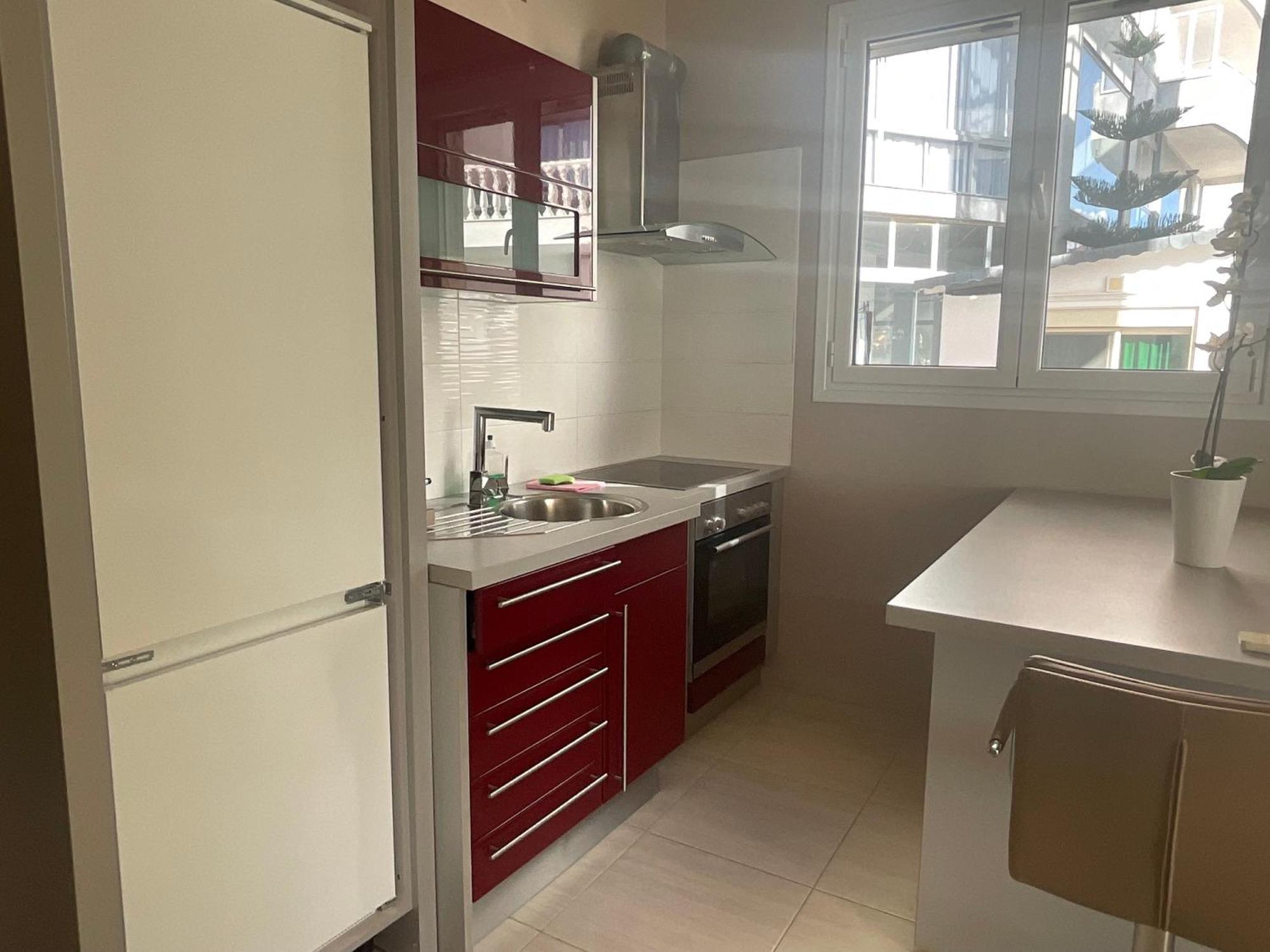 Mojito Beach Apartments With Free Parking Саранде Екстериор снимка